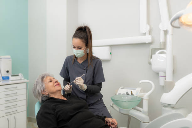 Best Emergency Wisdom Tooth Extraction in Rainbow, CA
